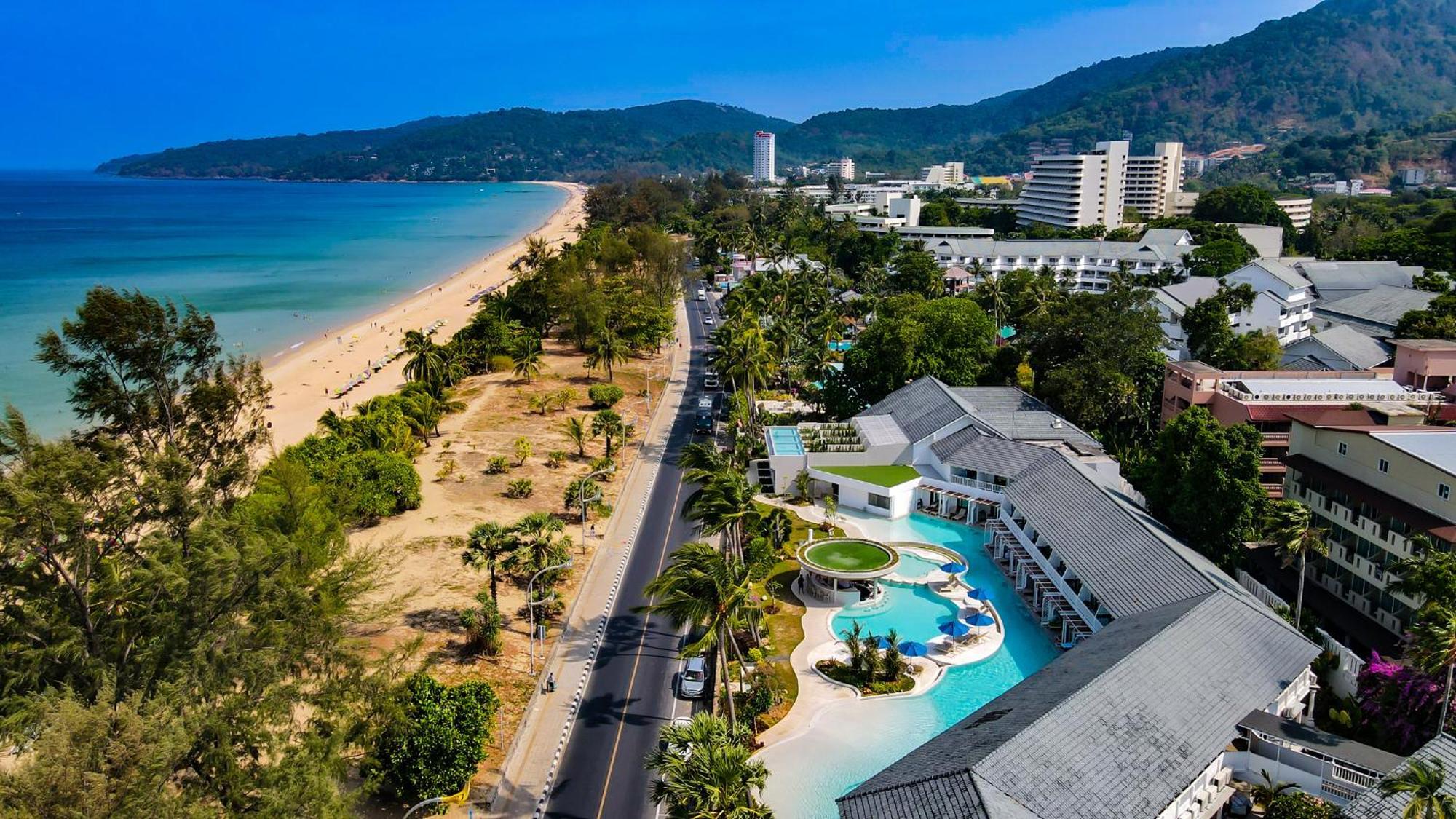 Thavorn Palm Beach Resort Phuket Karon Esterno foto Aerial view of the hotel